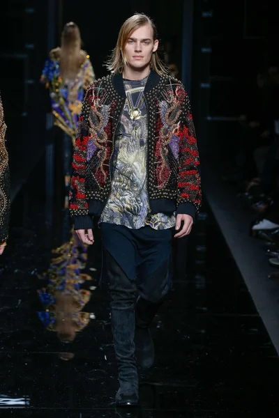 Look 82